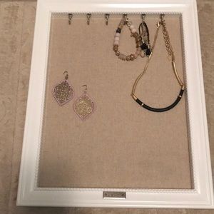 Jewelry organizer